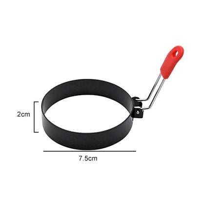 Black egg ring with red silicone handle, dimension diagram showing 7.5cm diameter and 2cm height