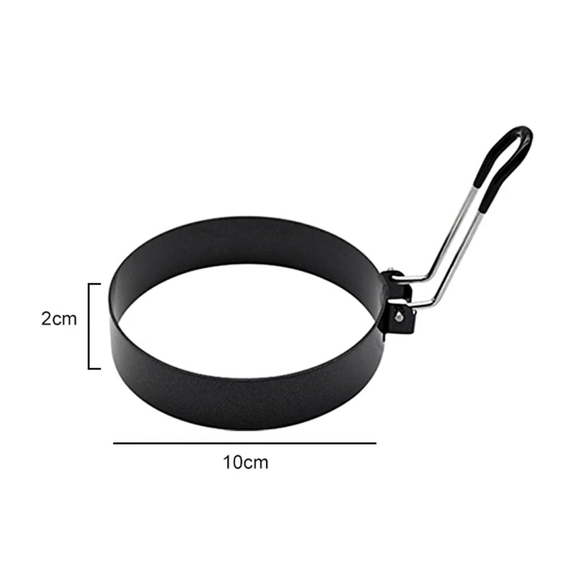 Black egg ring with black handle, dimension diagram showing 10cm diameter and 2cm height