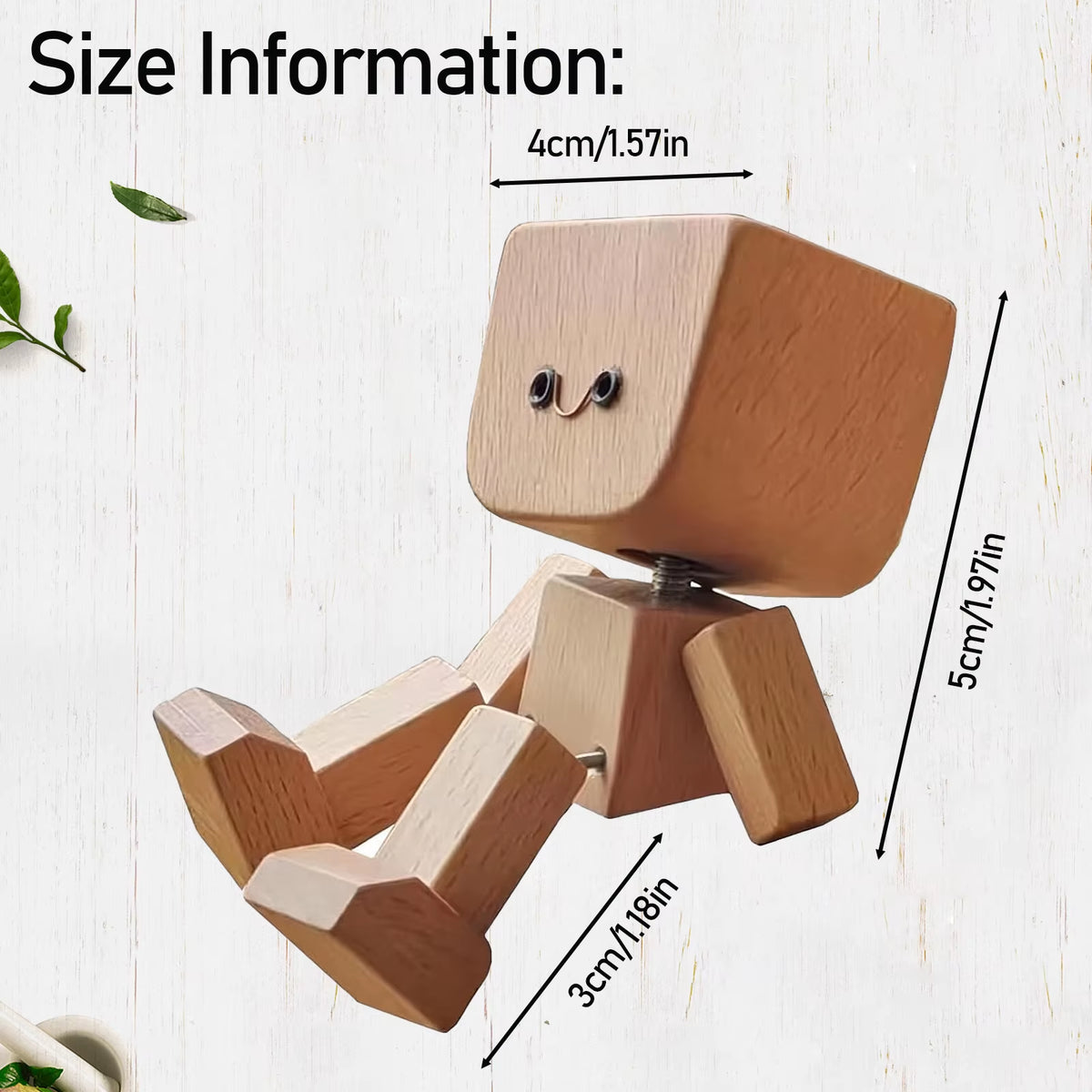 Close-up of the figurine with size callouts showing 4cm width, 5cm head height, and 3cm leg length